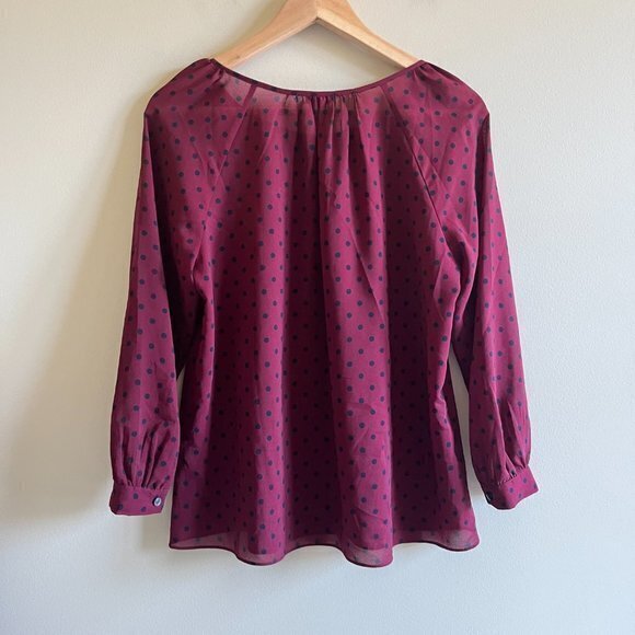 J. Crew Polka Dot Blouse W/ Key Hole & Button Womens Size XS Top Semi Sheer‎ - Picture 4 of 4